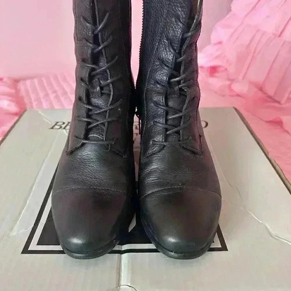 Frye Courtney Lace-Up Boots- size 7 - Picture 2 of 12